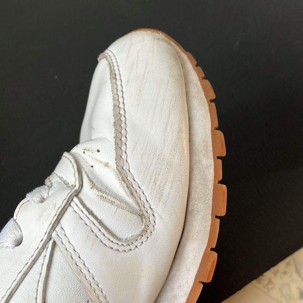 Classic leather Reebok size 9 - Picture 4 of 10